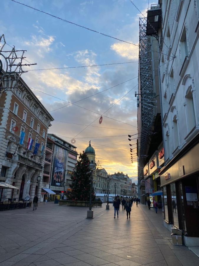 Linden Korzo Apartment Rijeka Ngoại thất bức ảnh