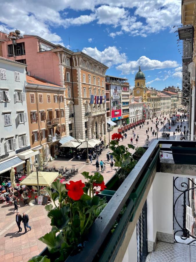 Linden Korzo Apartment Rijeka Ngoại thất bức ảnh